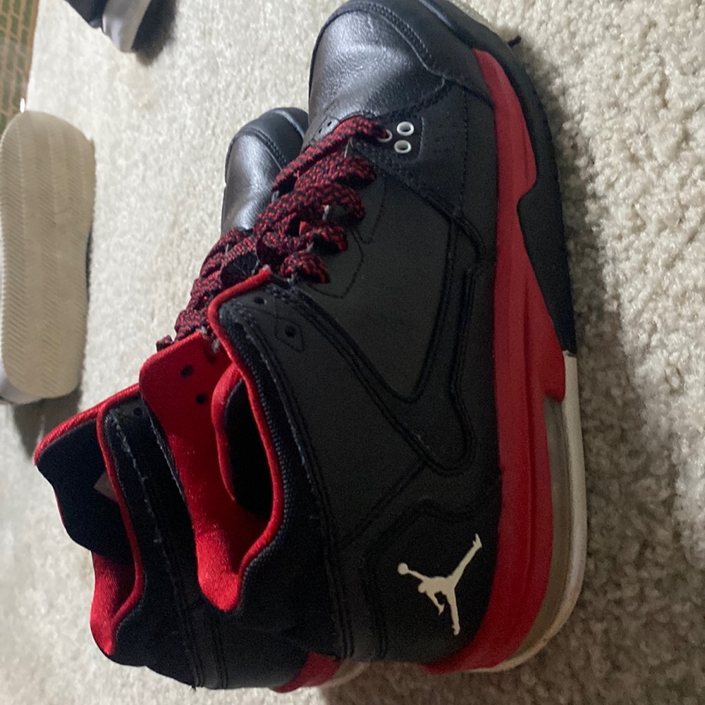 Black and Red Jordan Mens 6.5